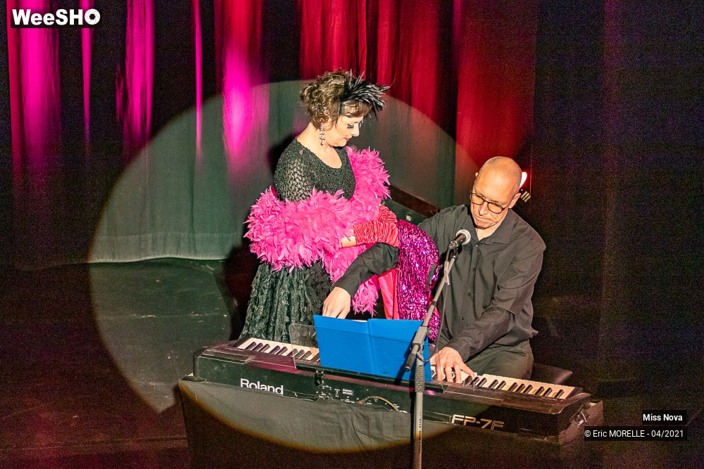 34/50 photos du spectacle Folle in Love
