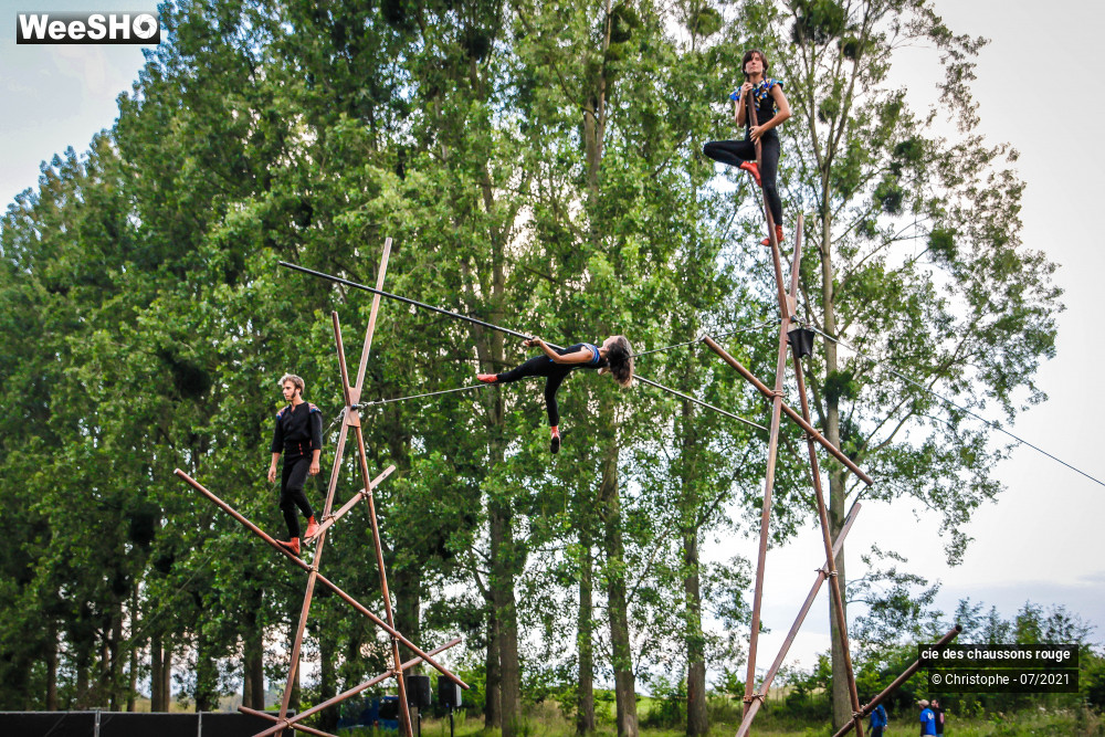 13/15 photos du spectacle cie des chaussons rouge