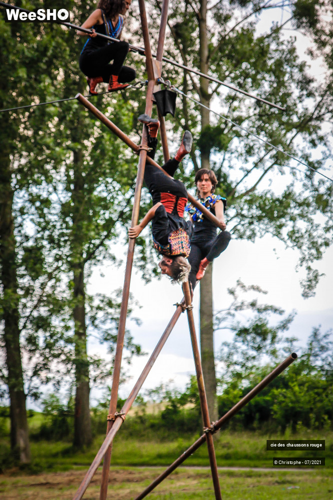 15/15 photos du spectacle cie des chaussons rouge