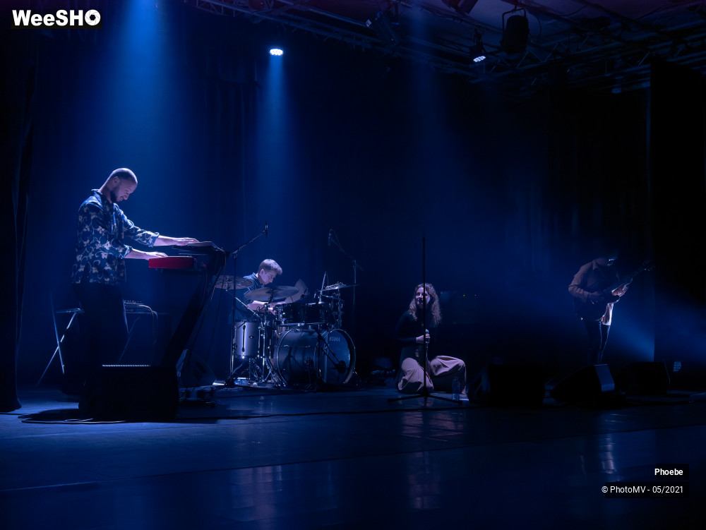 16/19 photos du spectacle Phoebe