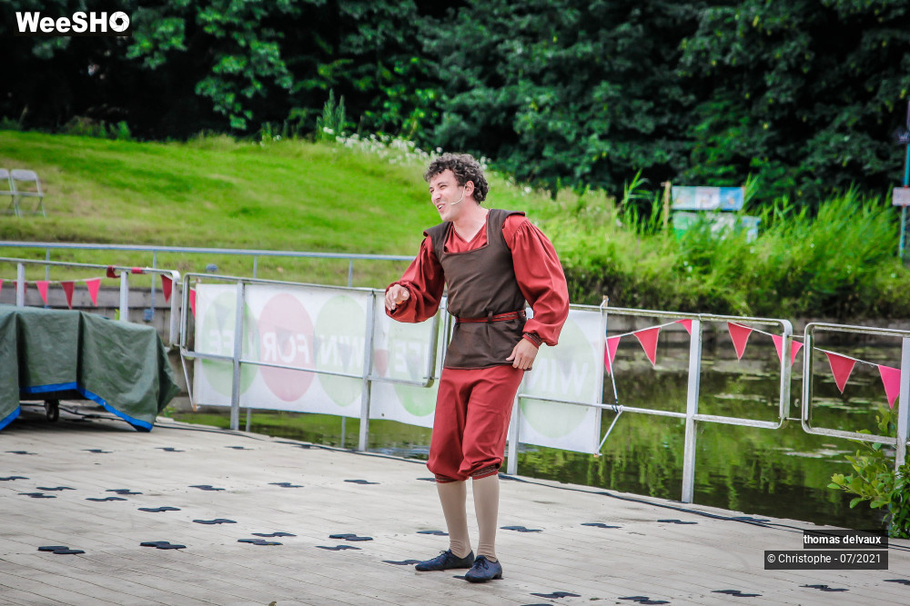 20/25 photos du spectacle thomas delvaux