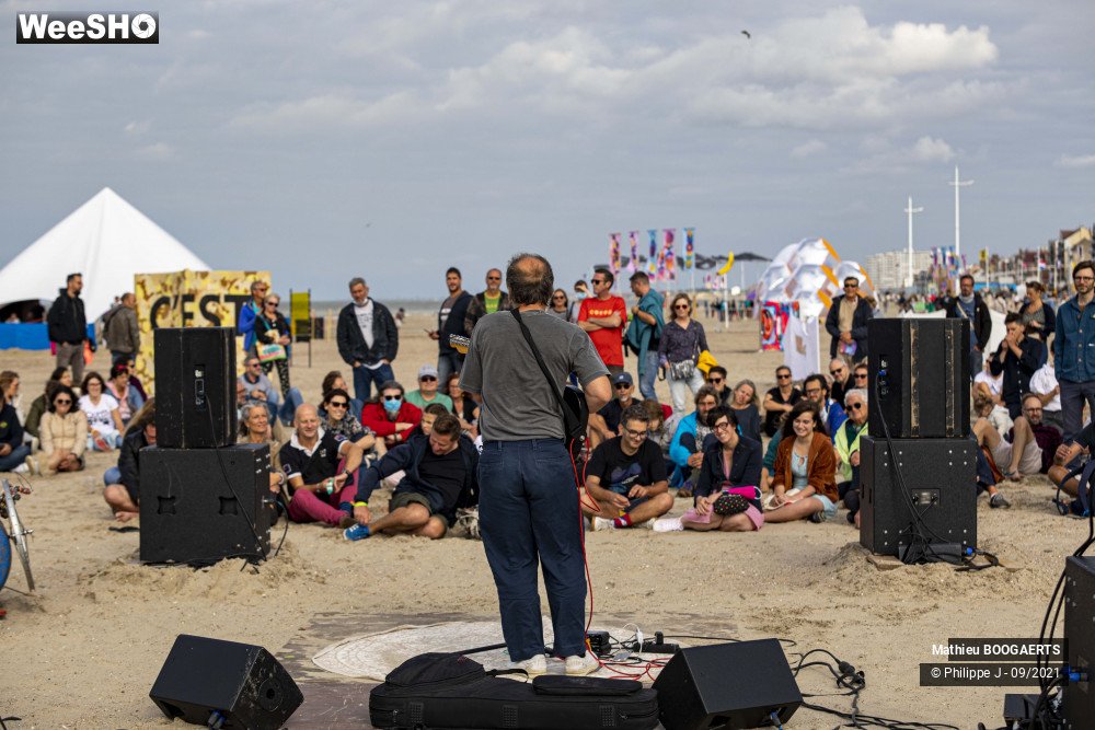 5/9 photos du spectacle Mathieu Boogaerts