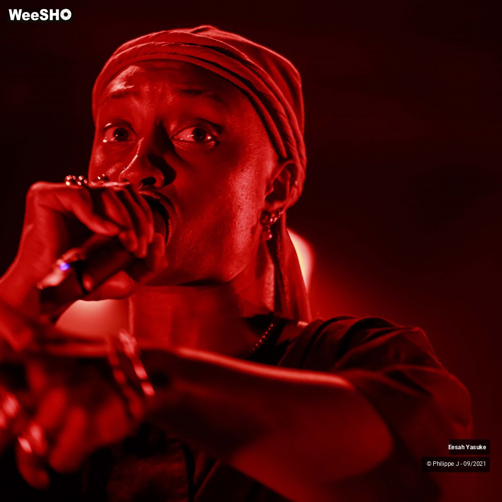 6/10 photos du spectacle Eesah Yasuke