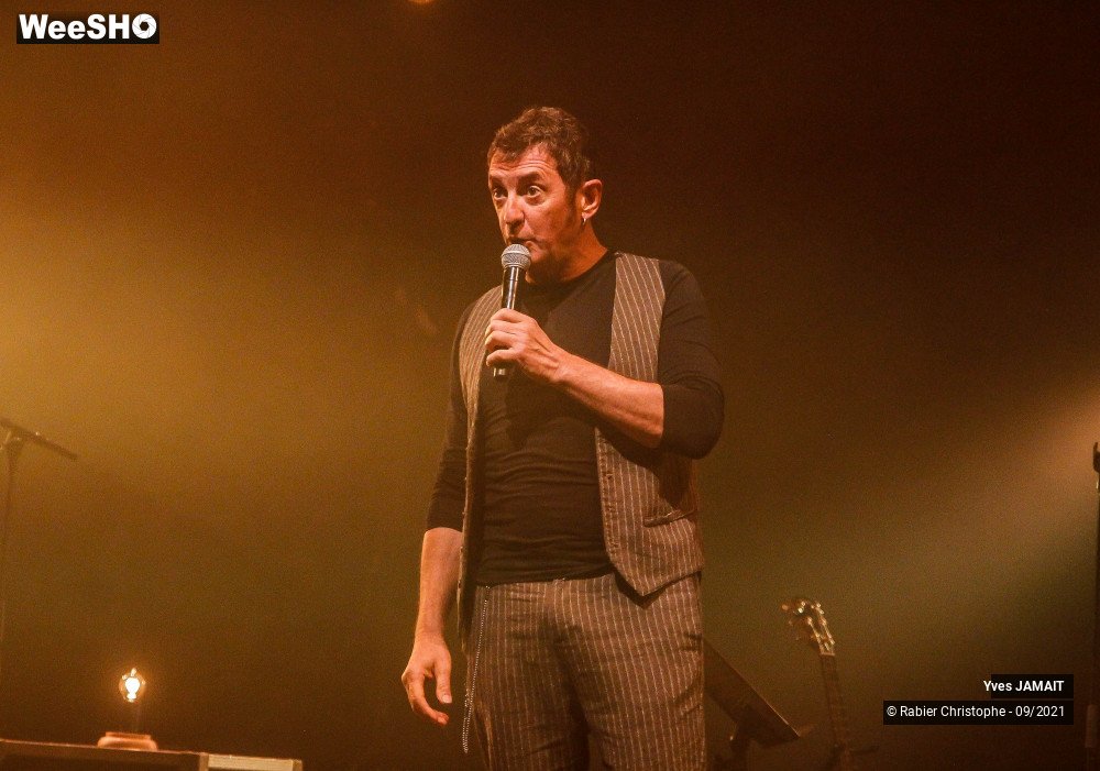 2/39 photos du spectacle Yves Jamait