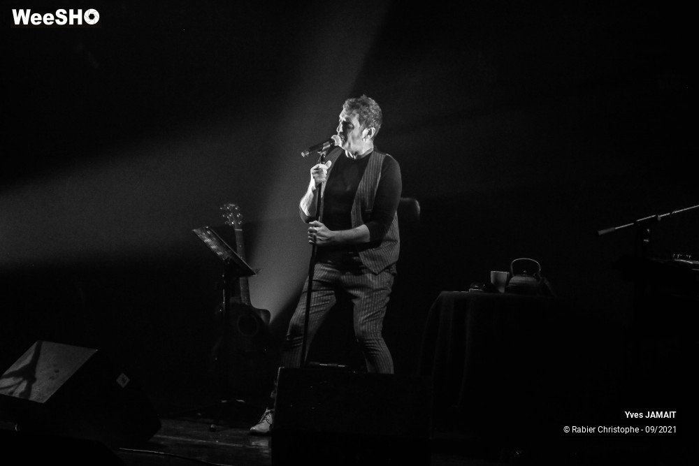 8/39 photos du spectacle Yves Jamait