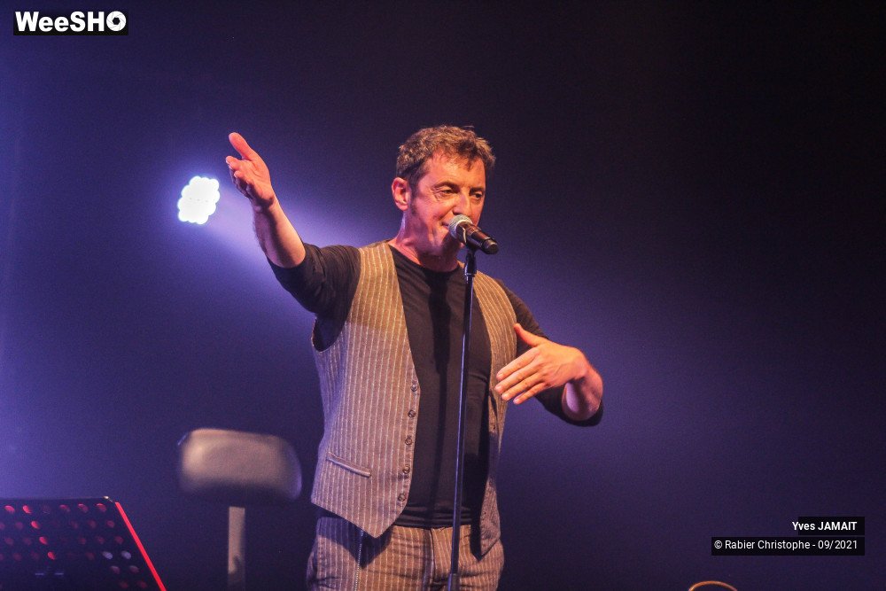 18/39 photos du spectacle Yves Jamait