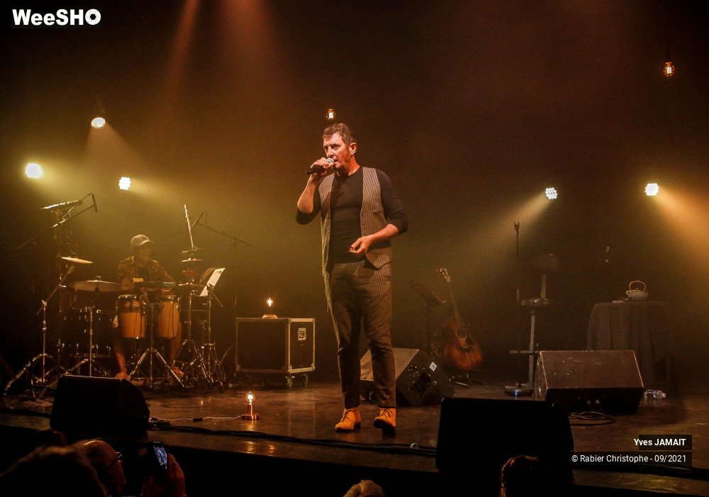 23/39 photos du spectacle Yves Jamait