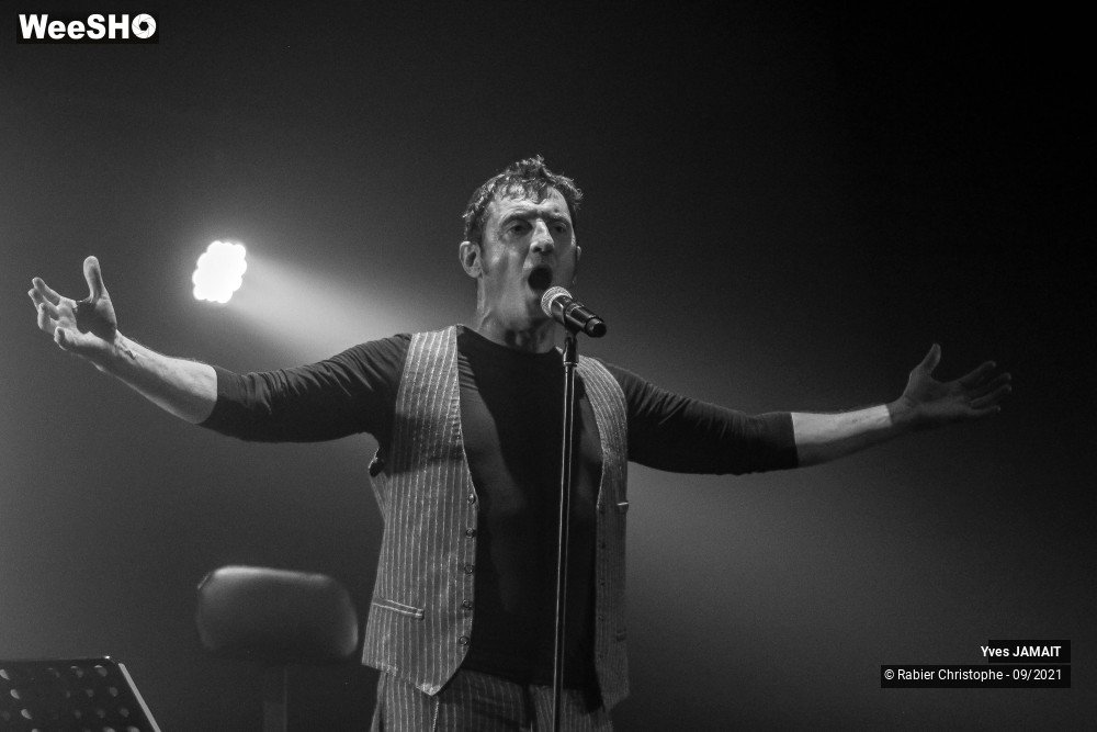 26/39 photos du spectacle Yves Jamait