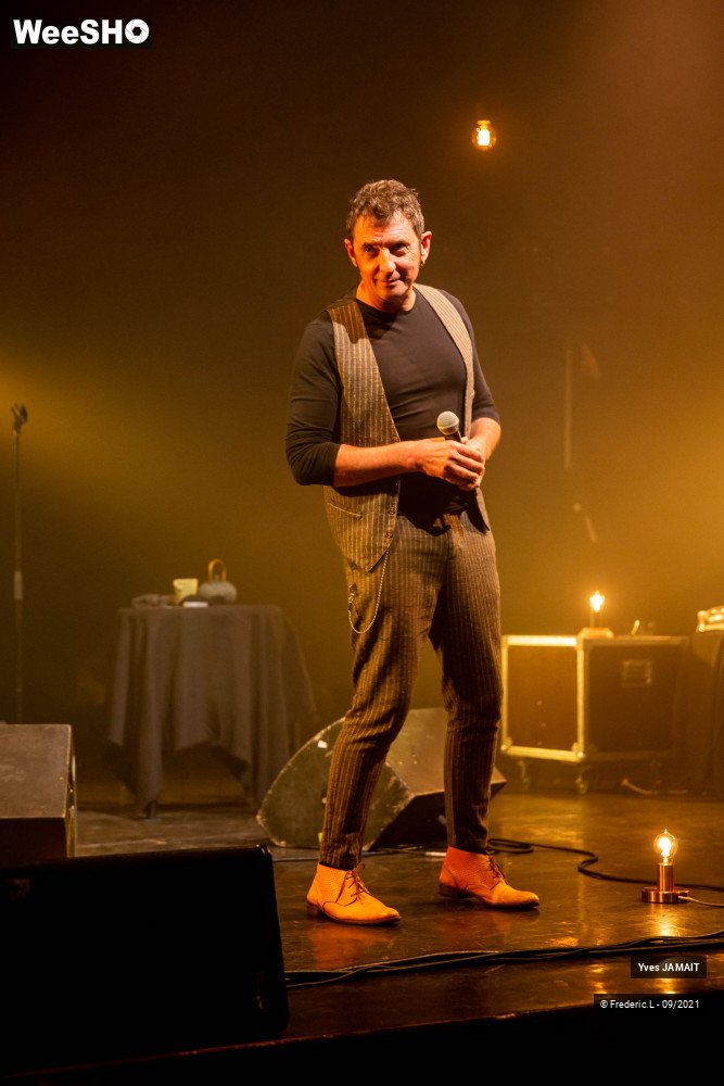2/45 photos du spectacle Yves JAMAIT