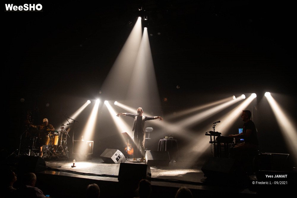 28/45 photos du spectacle Yves JAMAIT