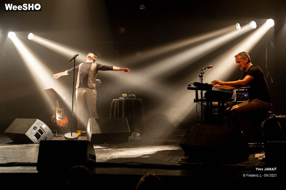 30/45 photos du spectacle Yves JAMAIT