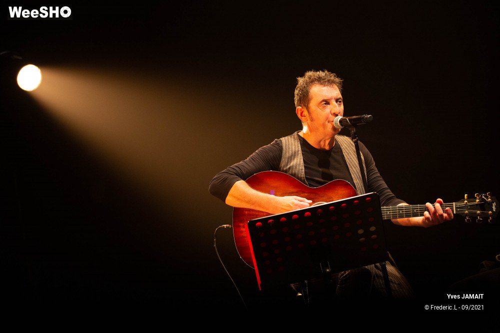 41/45 photos du spectacle Yves JAMAIT