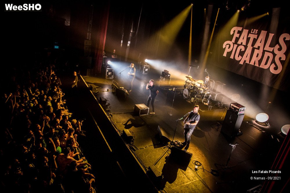 18/89 photos du spectacle Les Fatals Picards
