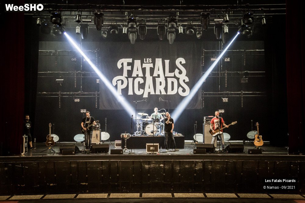 1/66 photos du spectacle Les Fatals Picards - Balances