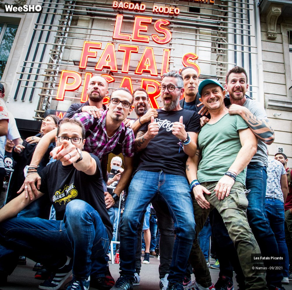 65/66 photos du spectacle Les Fatals Picards - Balances