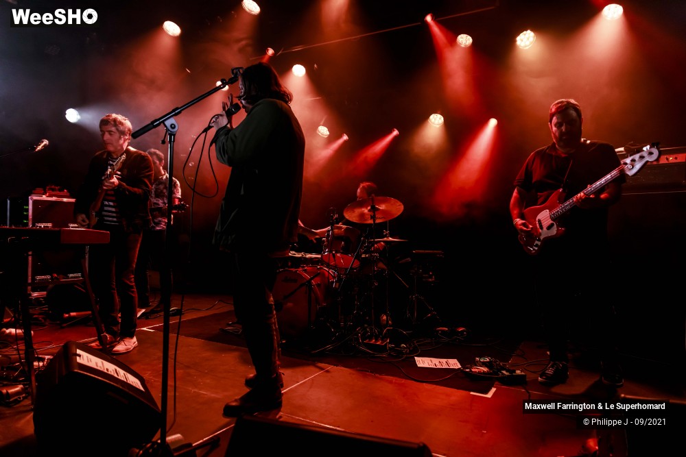 8/15 photos du spectacle Maxwell Farrington & Le Superhomard