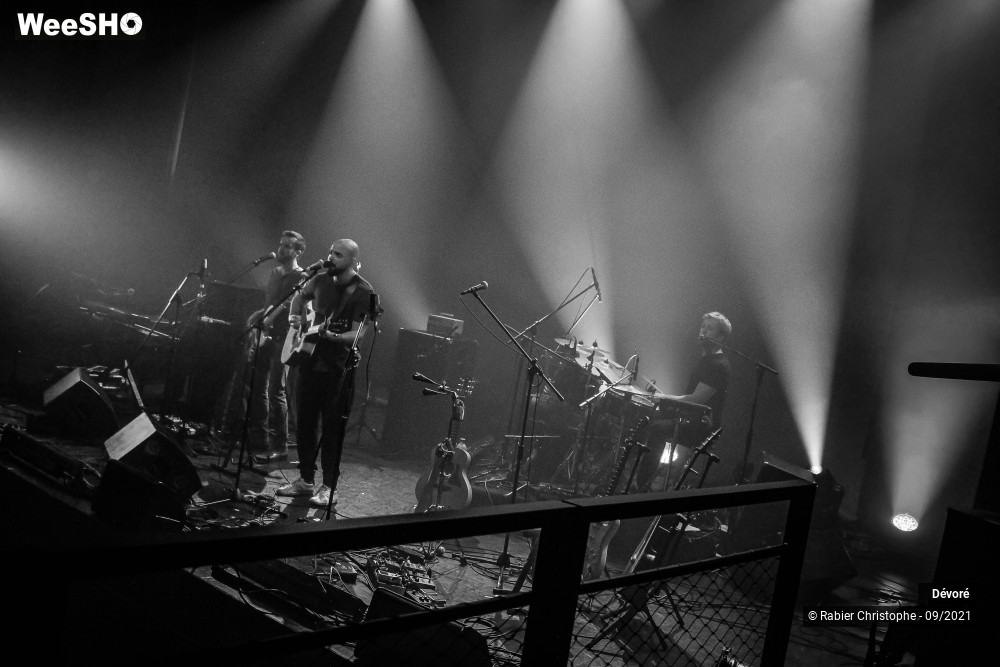15/28 photos du spectacle Dévoré