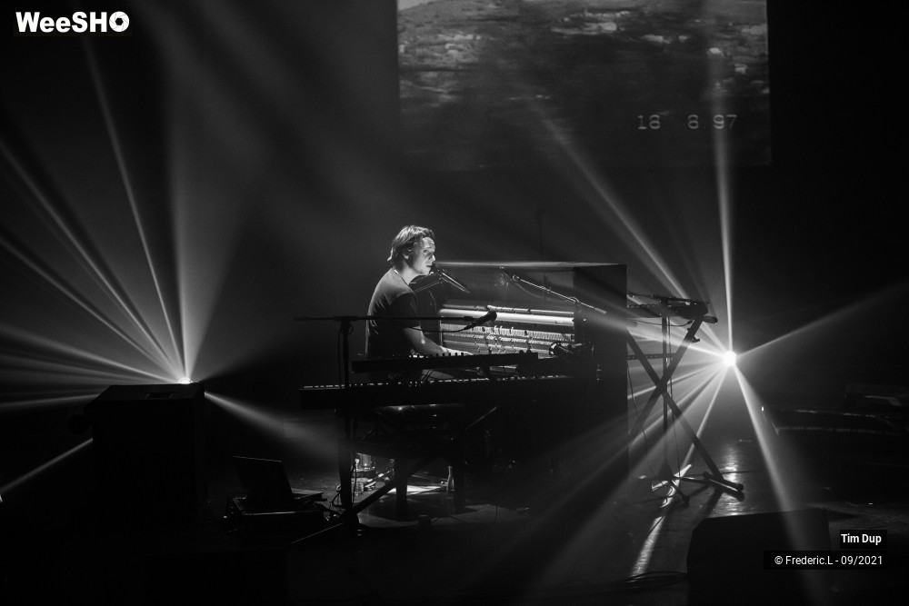 27/33 photos du spectacle Tim Dup