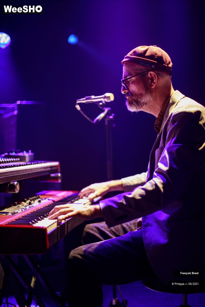 9/10 photos du spectacle Françoiz Breut