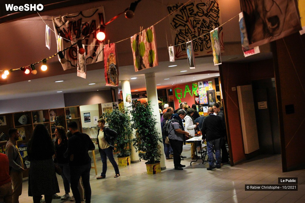 6/41 photos du spectacle Ambiance au Festival A Travers Chants 2021