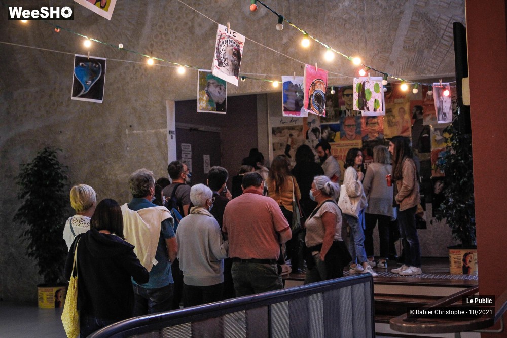 16/41 photos du spectacle Ambiance au Festival A Travers Chants 2021