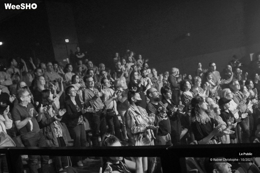 18/41 photos du spectacle Ambiance au Festival A Travers Chants 2021