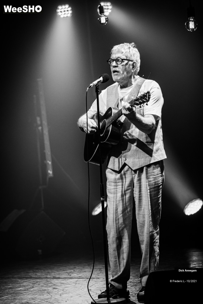 3/34 photos du spectacle Dick Annegarn