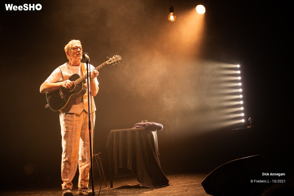 26/34 photos du spectacle Dick Annegarn
