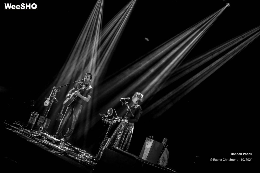 36/47 photos du spectacle Bonbon Vodou
