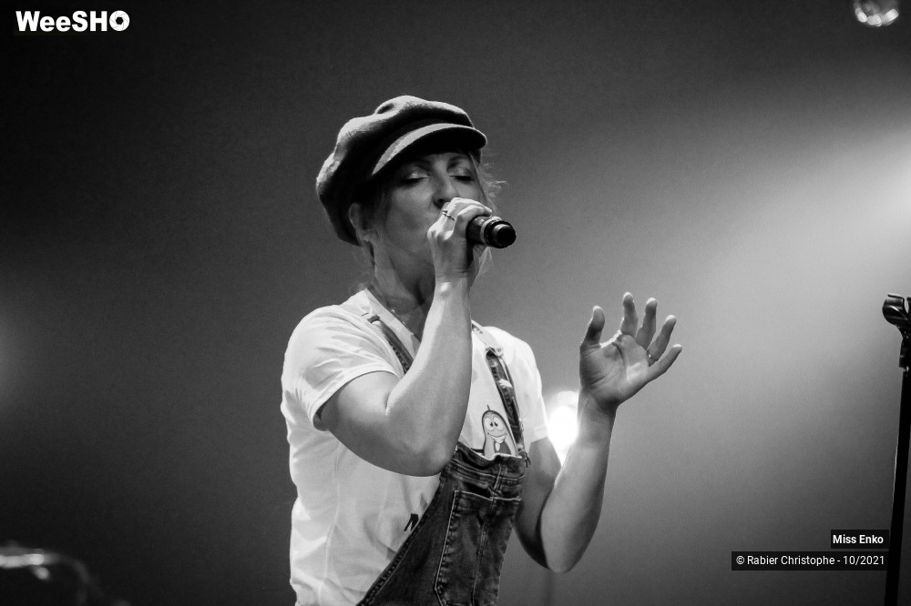 27/50 photos du spectacle Miss Enko