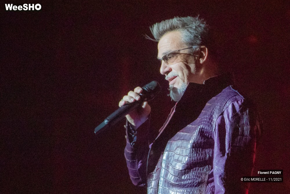 61/91 photos du spectacle Florent Pagny