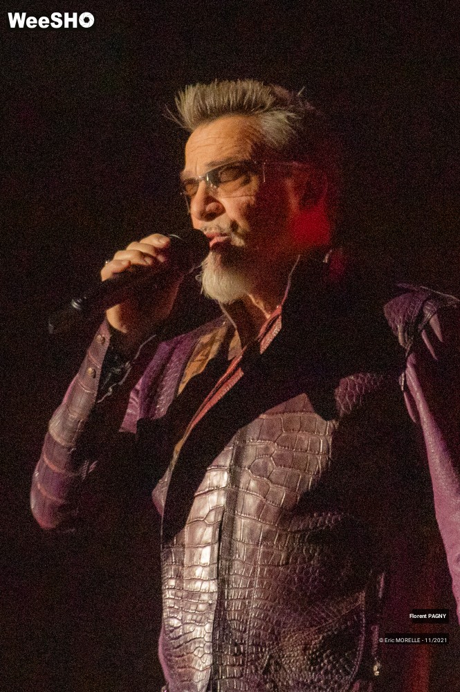 63/91 photos du spectacle Florent Pagny