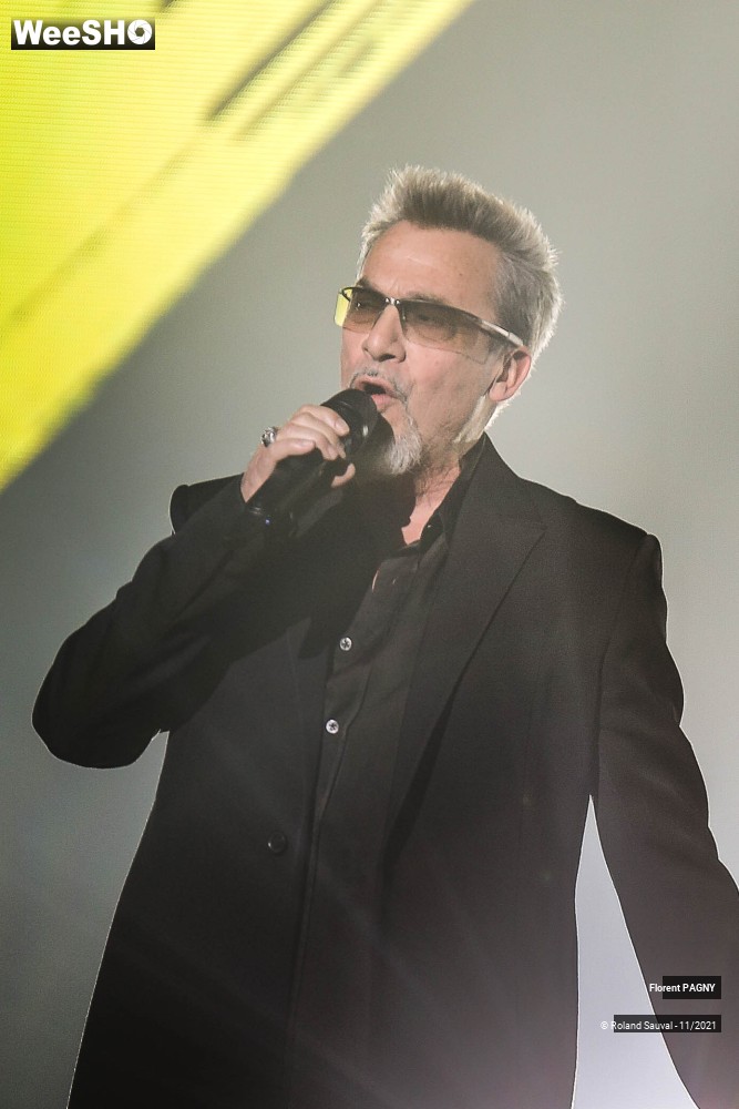 3/43 photos du spectacle Florent Pagny