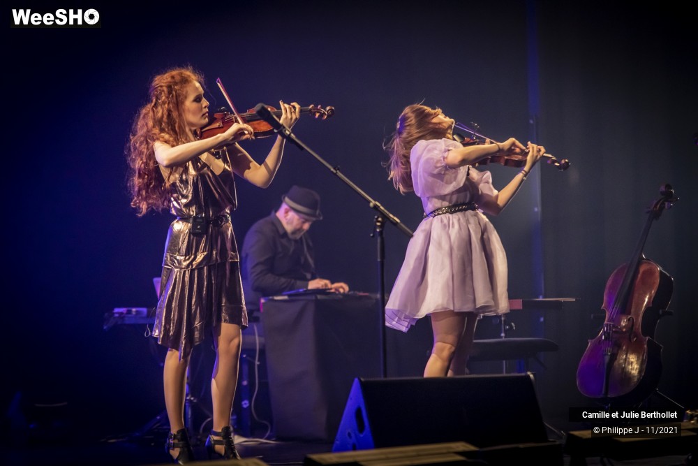 14/15 photos du spectacle Camille et Julie Berthollet
