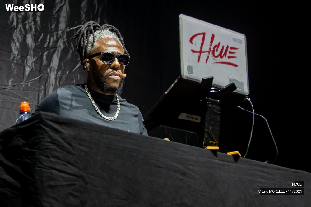 4/32 photos du spectacle HCUE
