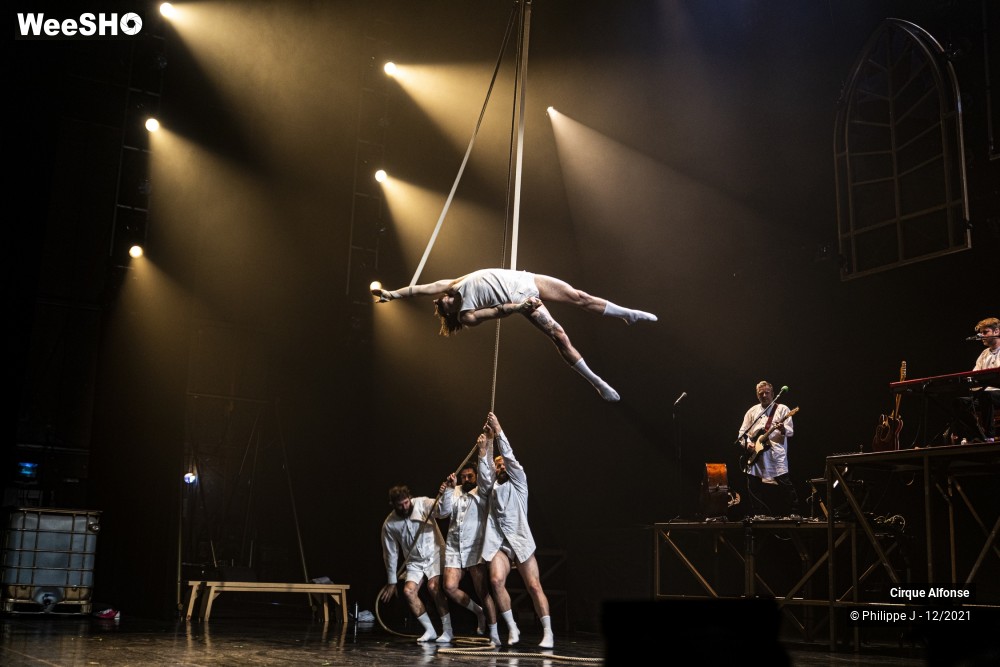 13/31 photos du spectacle Tabarnak