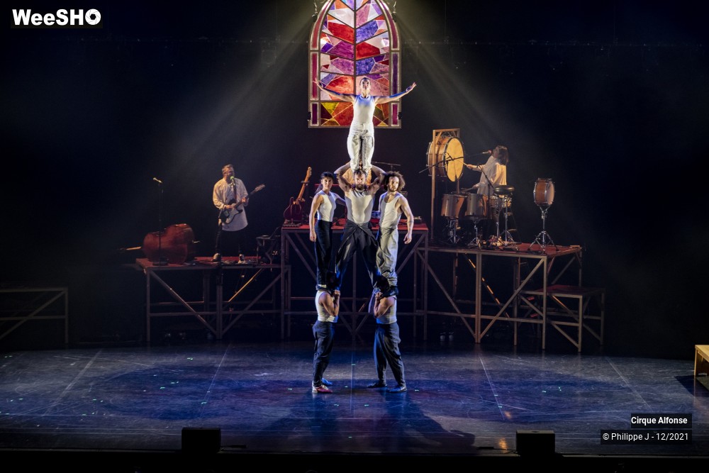 19/31 photos du spectacle Tabarnak