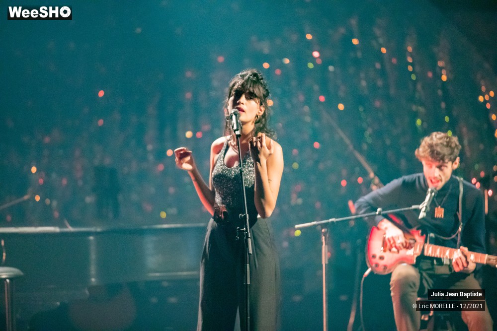 10/64 photos du spectacle Julia Jean Baptiste