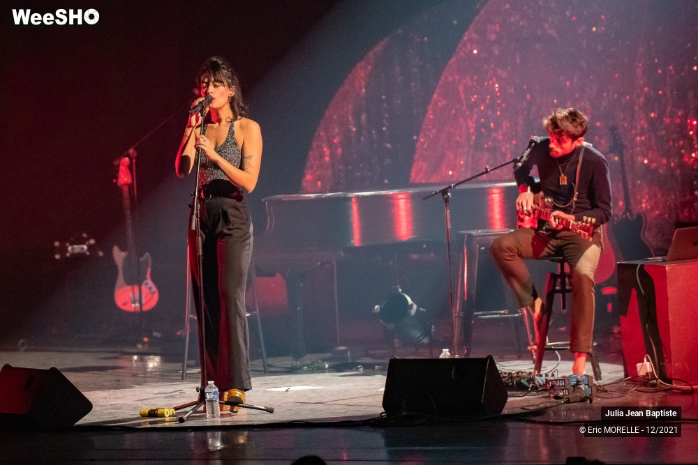 32/64 photos du spectacle Julia Jean Baptiste