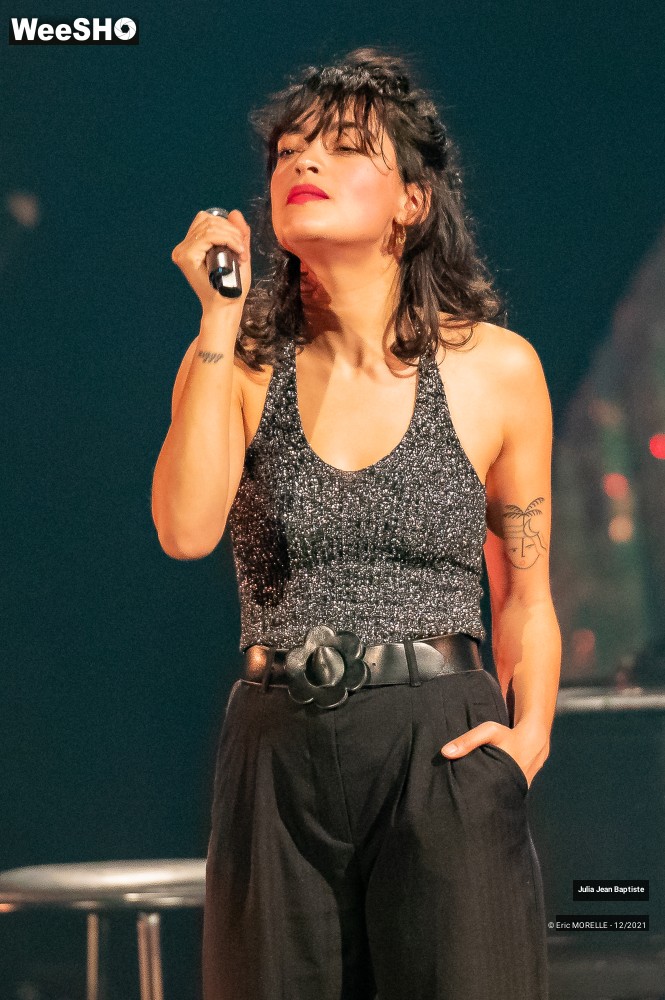 45/64 photos du spectacle Julia Jean Baptiste