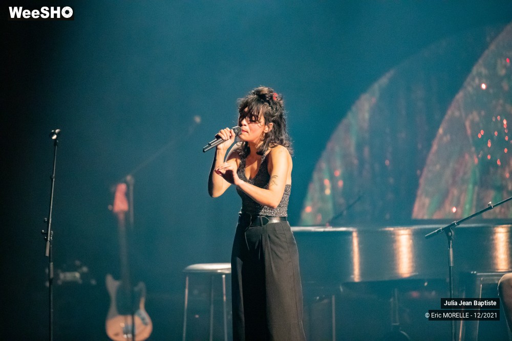 47/64 photos du spectacle Julia Jean Baptiste