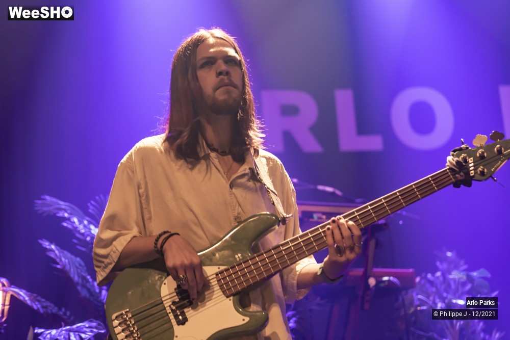 10/30 photos du spectacle Arlo Parks