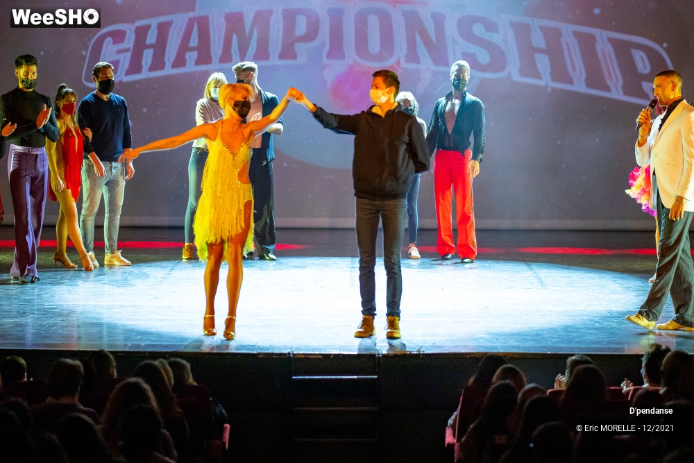 56/96 photos du spectacle D'pendanse  avec le public