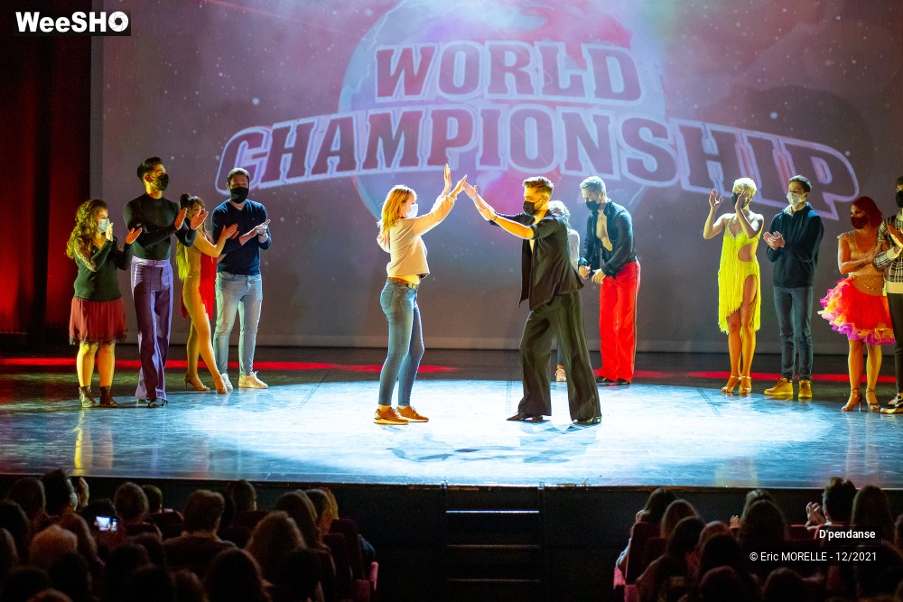 61/96 photos du spectacle D'pendanse  avec le public