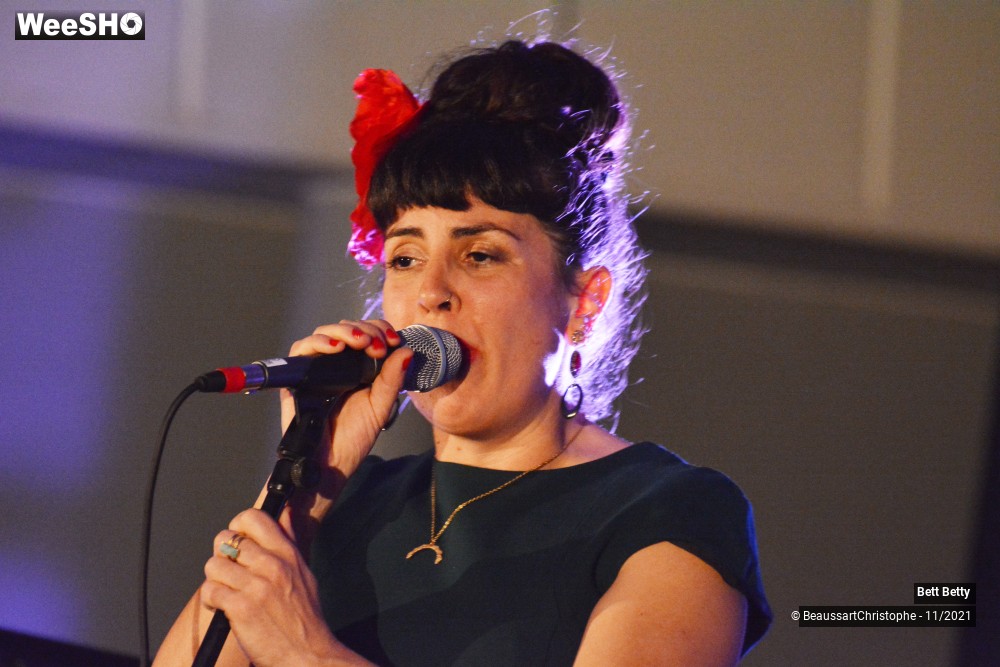 13/27 photos du spectacle Rose Betty Klub