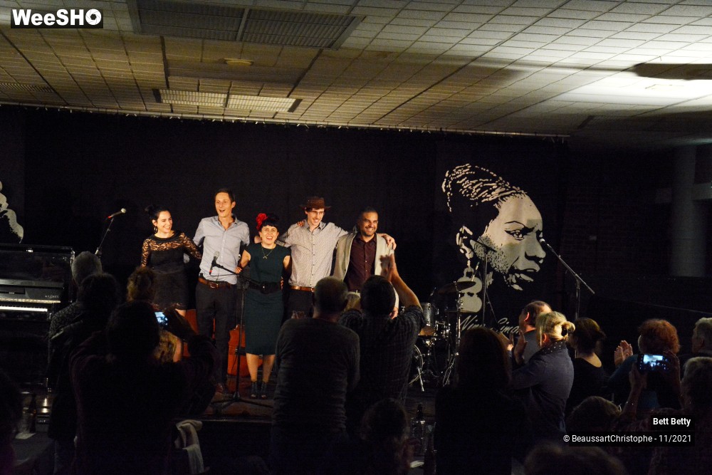 19/27 photos du spectacle Rose Betty Klub