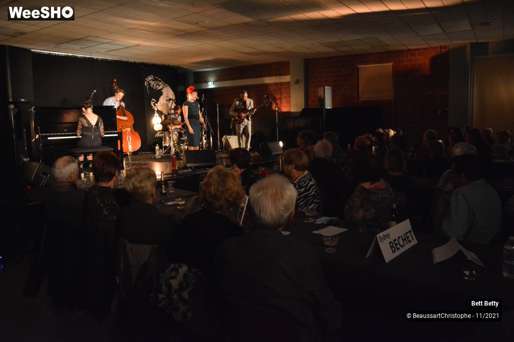 25/27 photos du spectacle Rose Betty Klub