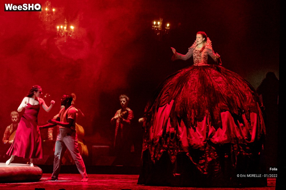 94/98 photos du spectacle Folia volume 1