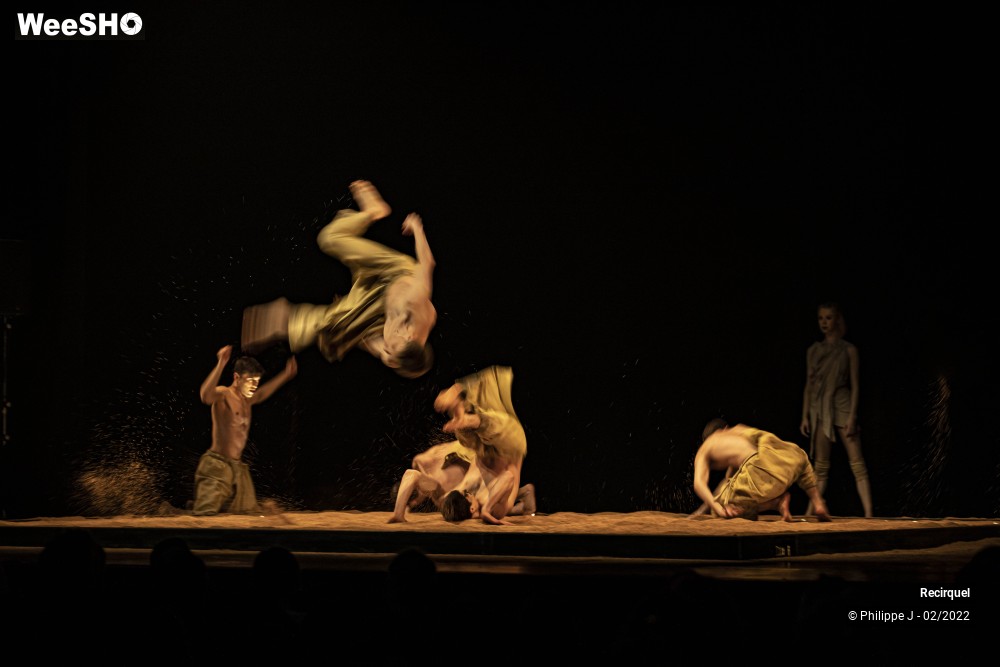 22/29 photos du spectacle My Land