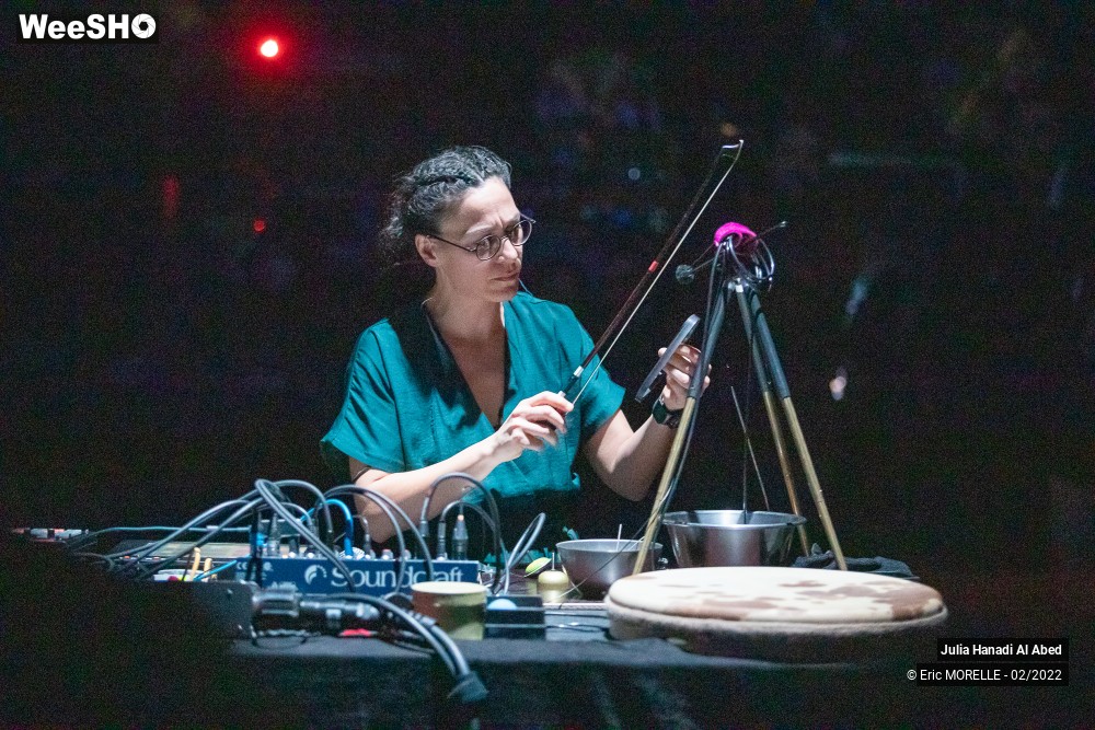 21/26 photos du spectacle Julia Hanadi Al Abed